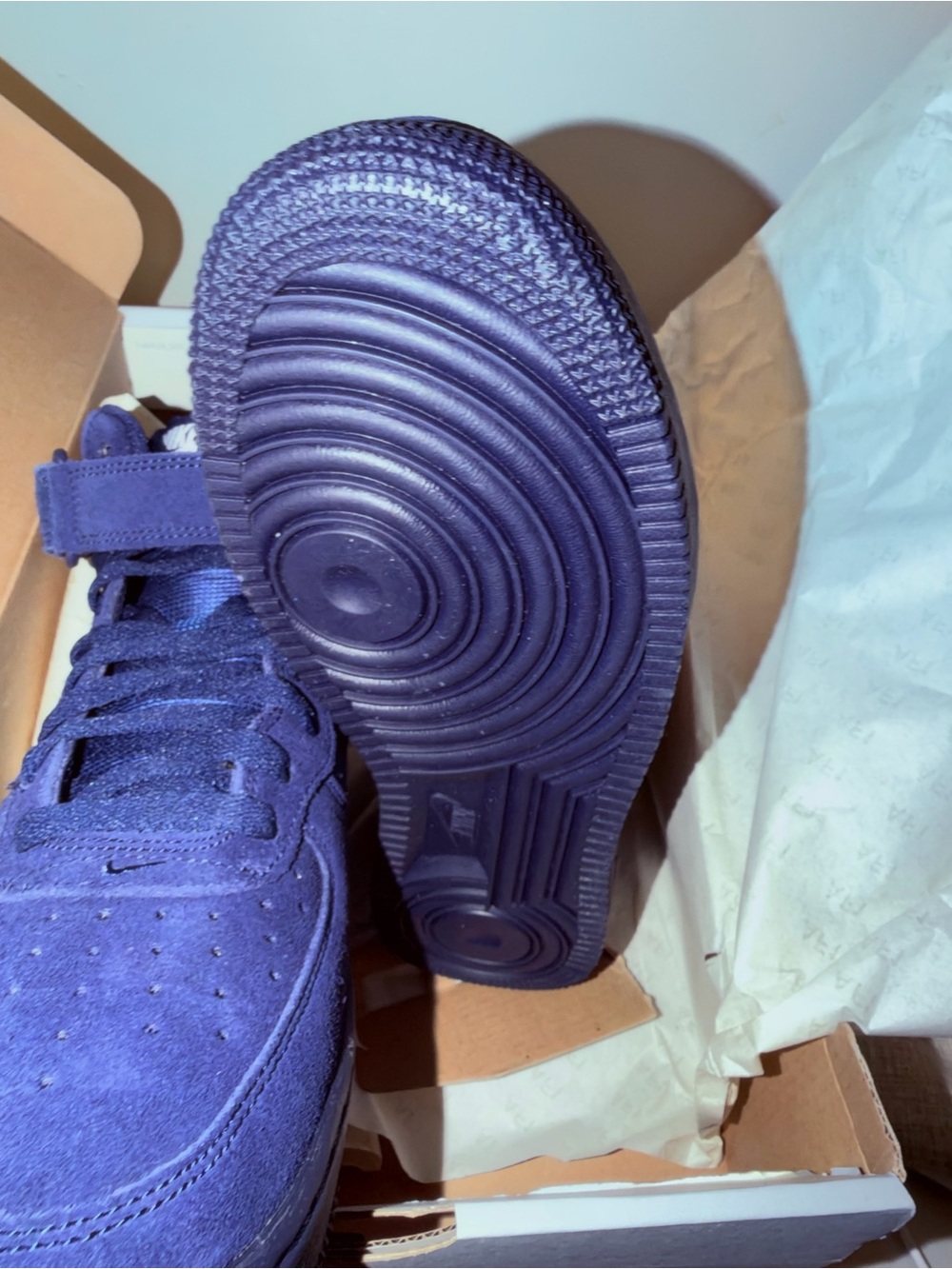 Men's Suede Low-Top Sneaker in Violet